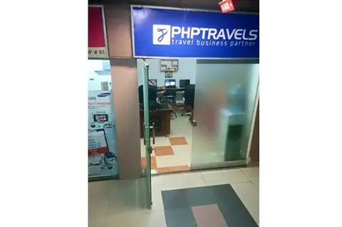 PHPTRAVELS 团队，2015 年，第 3 张