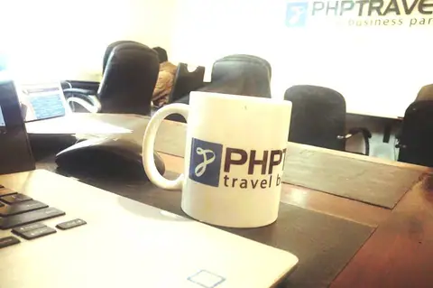 PHPTRAVELS 团队，2018 年，第 13 张