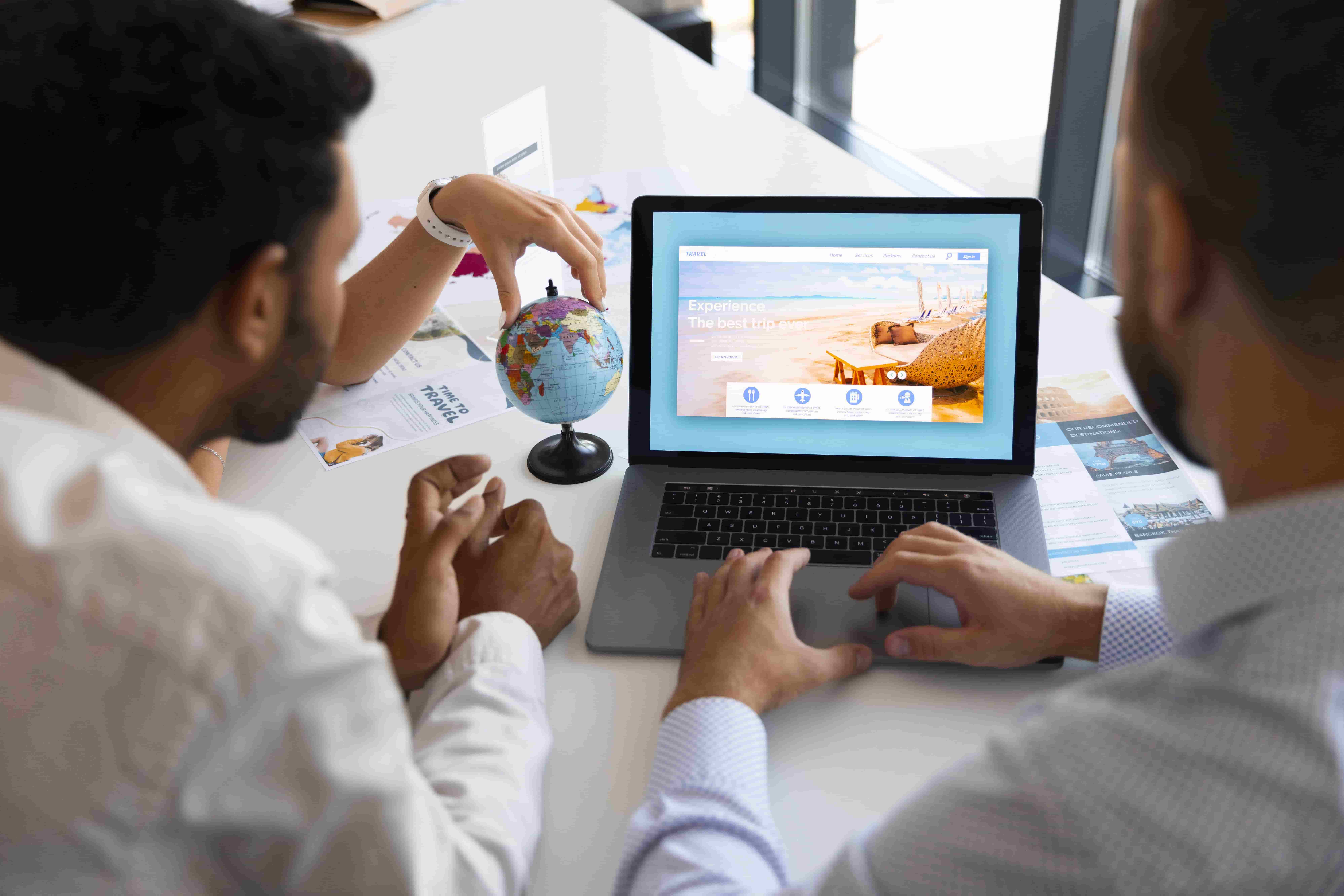 Agents using a B2B hotel booking portal