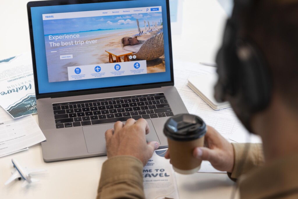 Why Tour Operators Need Online Tour Booking Software